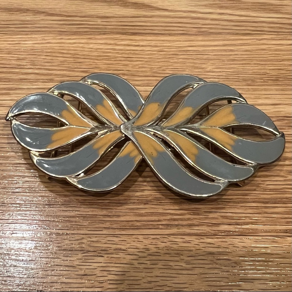 Vintage enamel Metal Gold tone gray & mustard Statement Belt Buckle